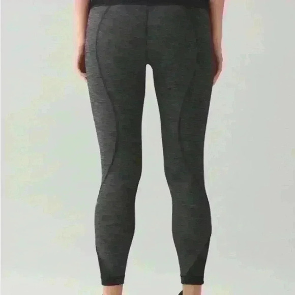 Lululemon Inspire Tight II
Heathered  Black / Heathered Black - Picture 2 of 5